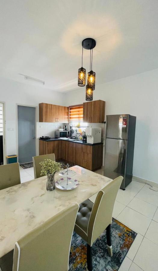 Klia Homestay Apartment - 2 Room Sepang Exterior foto